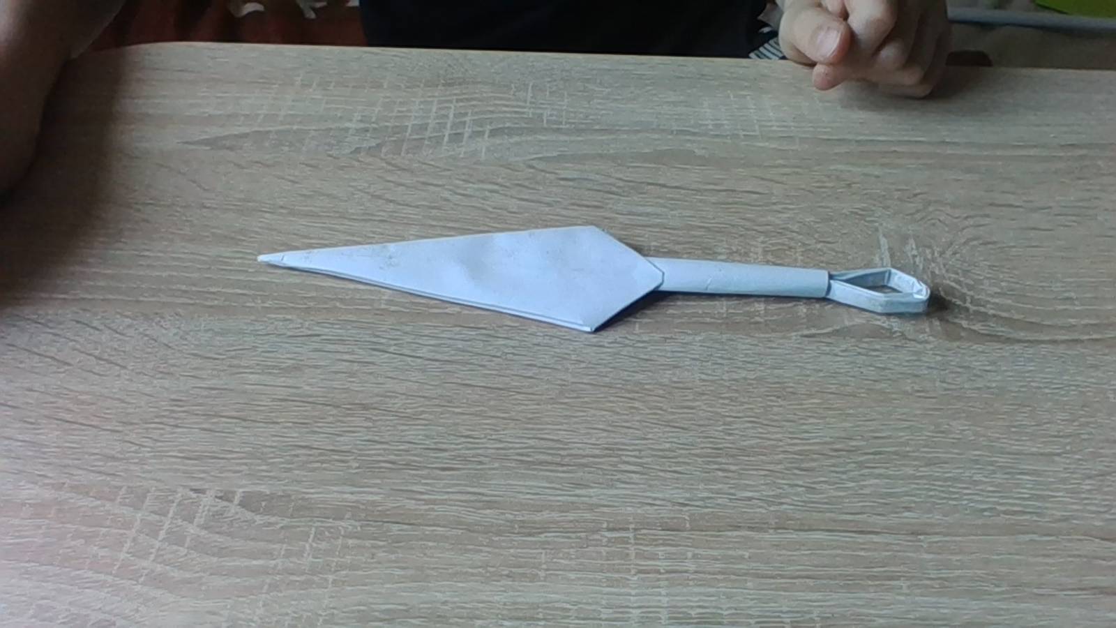 Как сделать кунай из бумаги а4