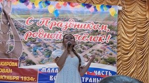 Аист на крыше