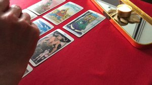 У какого мужчины вы постоянно в мыслях? Гадание Таро