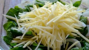 Оладьи с картофелем и шпинатом