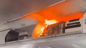 Самолет Air China экстренно сел из-за возгорания аккумулятора на борту