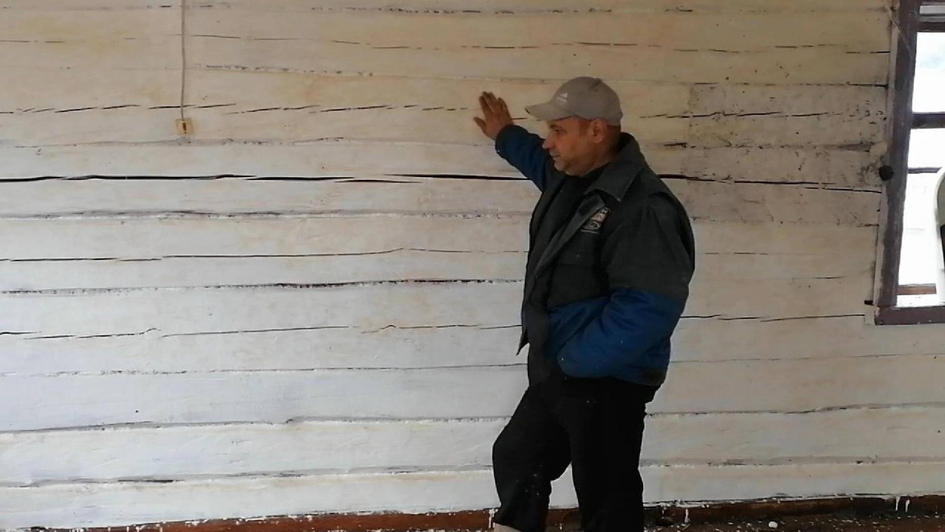 Покраска бревна деревянного дома покраскасвоимируками