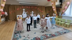 Песня ко дню мамы. Подарю я мамочке солнышко с небес