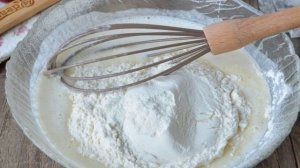 Оладьи с вишней на кефире