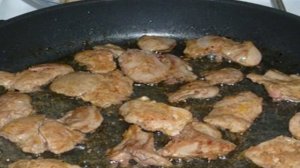 Куриная печень в сметане