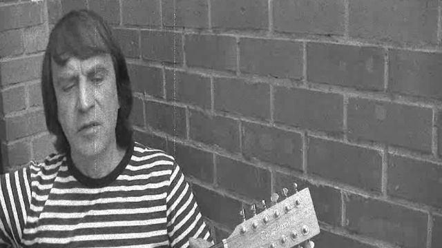 Расползается дым, отгремел артобстрел... исп. Д.Аникеев смотреть онлайн