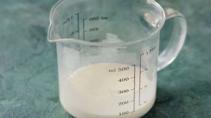 Пирог с рисом, тыквой и изюмом