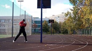 Бокс. Бой с тенью.Отработка ударов.