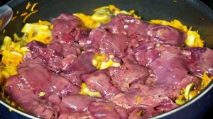 Куриная печень со сметаной