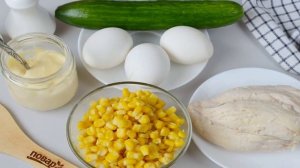 Салат из курицы с огурцом и кукурузой