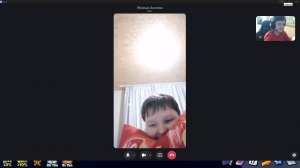 я сполил лицо и яблоко тоже