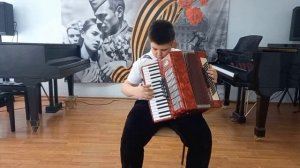 Музыкальная вертикаль Ю.Гаврилов. Лиса-попрошайка Розенберг Марк Евгеньевич