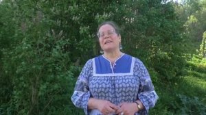 Ольга Гарклавс рассказывает о своих родителях -  отце Сергии Гарклавсе и матушке Александре. Тихвин