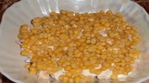 Салат из курицы и ананаса