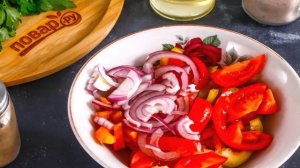 Салат с авокадо и кунжутом