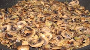 Рагу в горшочках с курицей