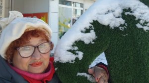 У нас снег!! На вокзале. И завтрак