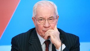 Экс-премьер Азаров: Зеленский попытается сорвать переговоры Трампа и Путина