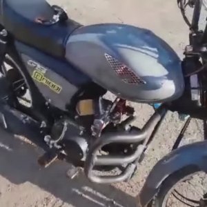 Мотоцикл-это кайф для нас.