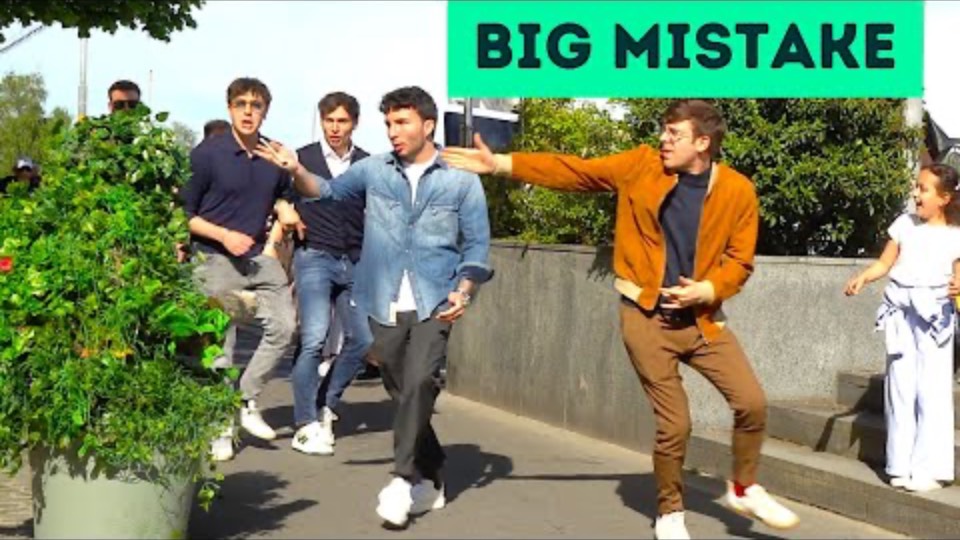 BUSHMAN PRANK_ GENEVA MEN'S SCREAM AND SHOUT (BEST REACTIONS) смотреть онлайн