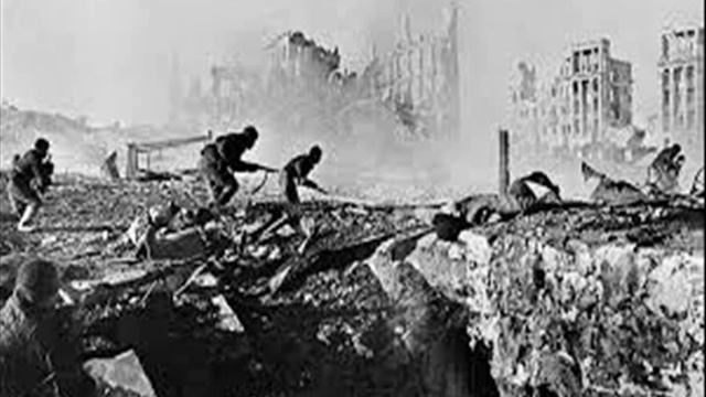 СТАЛИНГРАД, песня на стихи С.Крутикова, исп. Д.Аникеев смотреть онлайн