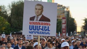 Шествие к изолятору прошло после митинга в поддержку Карапетяна в Ереване