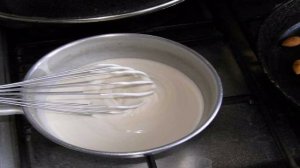 Пасха из творога с изюмом