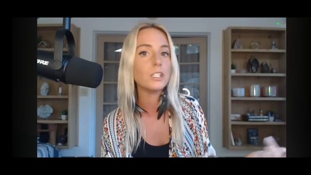 Ancient Aliens Feature 3iAtlas Lyran Activation Ask Me Anything! Live QA with Lily Nova 1