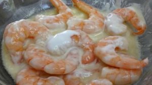 Салат из креветок и ананаса