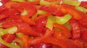 Рагу с мясом и стручковой фасолью в горшочке