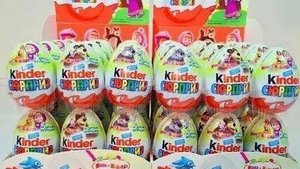 Киндер сюрприз Маша и медведь