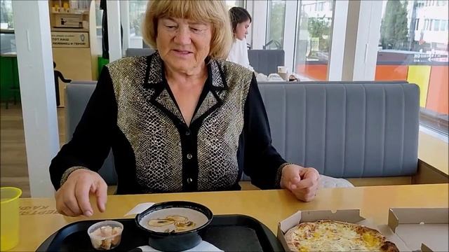 ОБед в кафе "супертяж"  30.09.2025