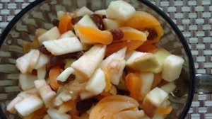 Пирог с сухофруктами в мультиварке