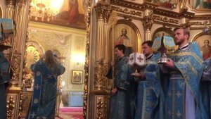 Митрополит Игнатий совершил Божественную литургию в Покровском соборе г.Саратова 14.10.2022