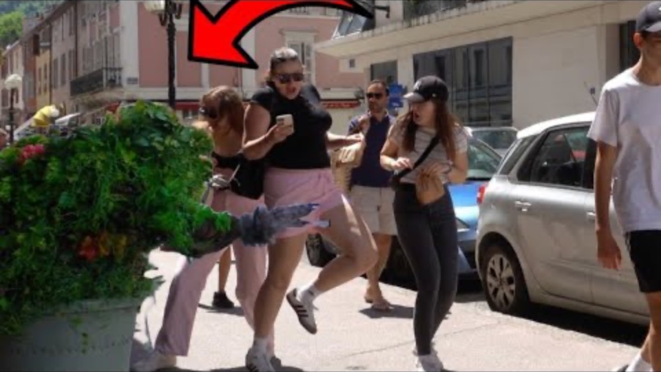 BUSHMAN PRANK; DON'T TOUCH MY MONEY (NEW EPISODE) смотреть онлайн