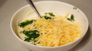 Оладьи с сыром и зеленью