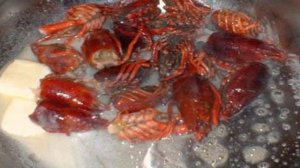 Раки в томатном соусе