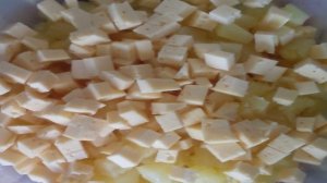 Салат из куриного рулета