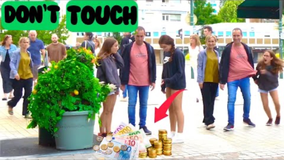 Funny videos_Funniest Bushman Scares Ever Caught on Camera! 😂🌿_ смотреть онлайн