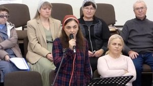 Мы часто ропщем на людей, стих 19.10.2025