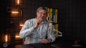 Рассказываю как золото бьёт рекорды, а доллар падает..