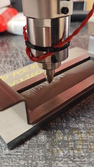 Ручной ударно-точечный маркиратор FCMARK SC30120-D смотреть онлайн