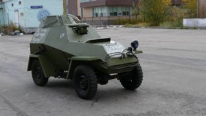Показ бронемашины БА-64, выставка "Моторы Войны", 18 октября 2025