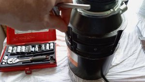 Автор канала собирает измельчитель 46-2 производства USA поле очистки, промывки и удаления монеты...