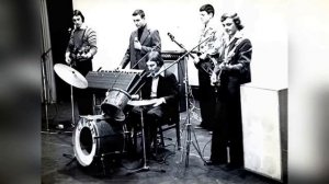 Эти шлягеры гремели на танцплощадках 70х