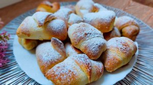 Как приготовить круассаны из слоеного дрожжевого теста в домашних условиях. Вкусно и быстро