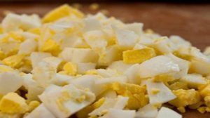 Салат в персиках