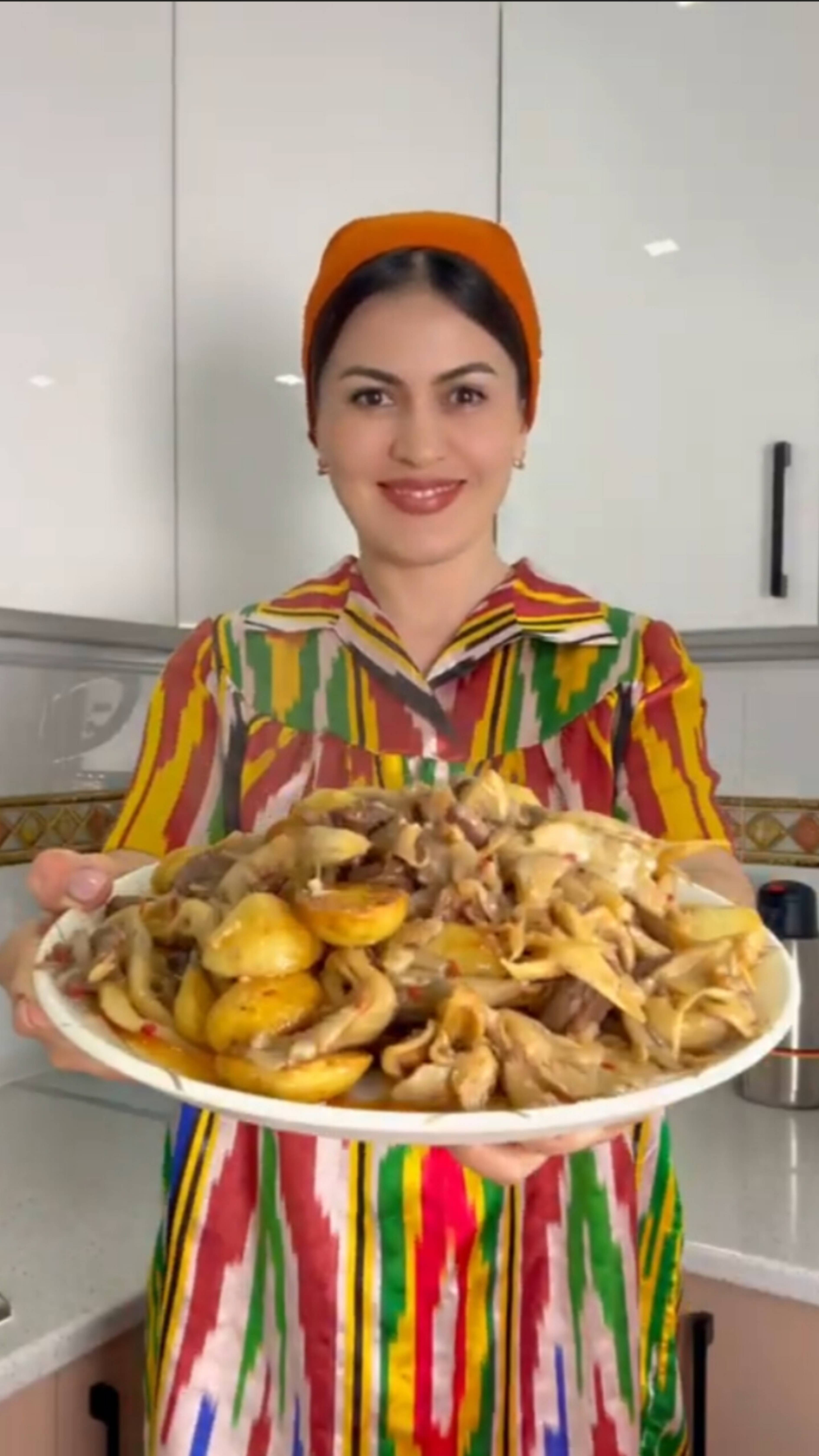 Жареные грибы с картошкой и с мясом, вкус детство смотреть онлайн