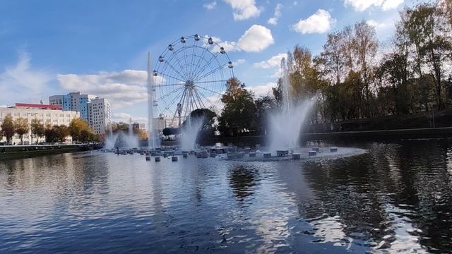 Киров, парк им. Кирова 03.10.2025