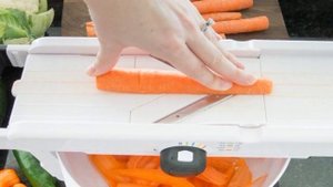 Салат из маринованных овощей